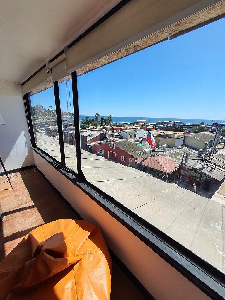 Departamento para 2 personas con hermosa vista al mar.
