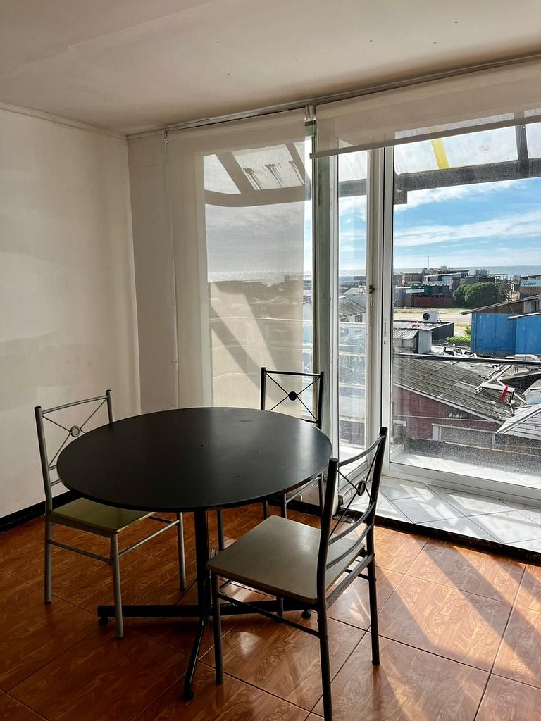 Departamento para 4 personas con vista al mar.