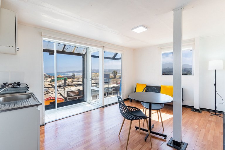 Departamento para 2 personas con vista al mar.