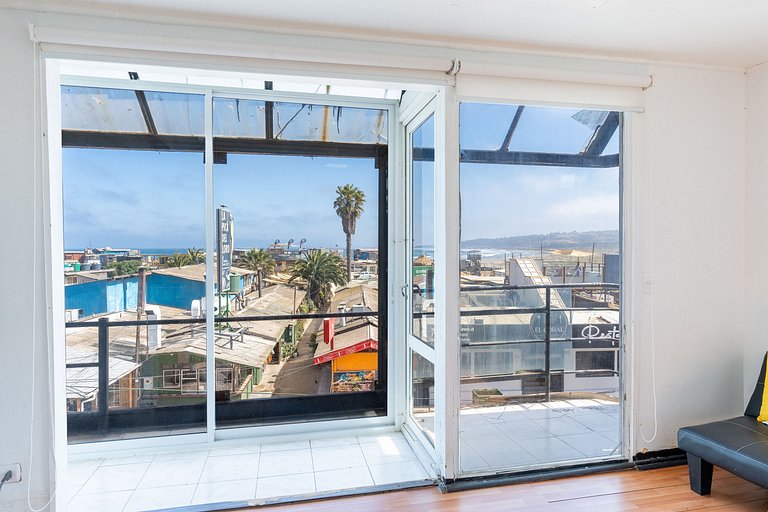 Departamento para 2 personas con vista al mar.