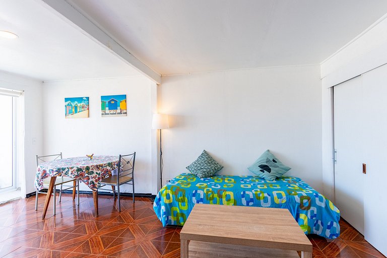 Departamento para 2 personas con vista al mar.