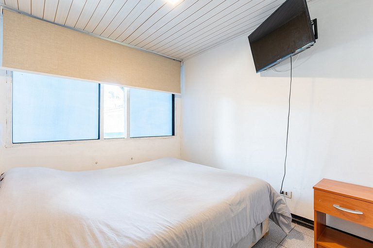 Departamento para 3 personas con vista al mar.
